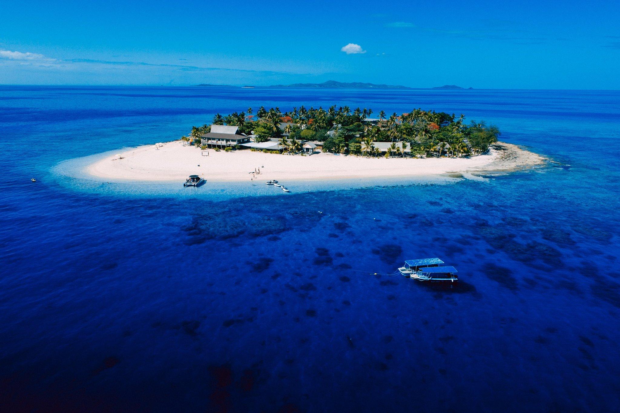Beachcomber Island Resort Exterior photo