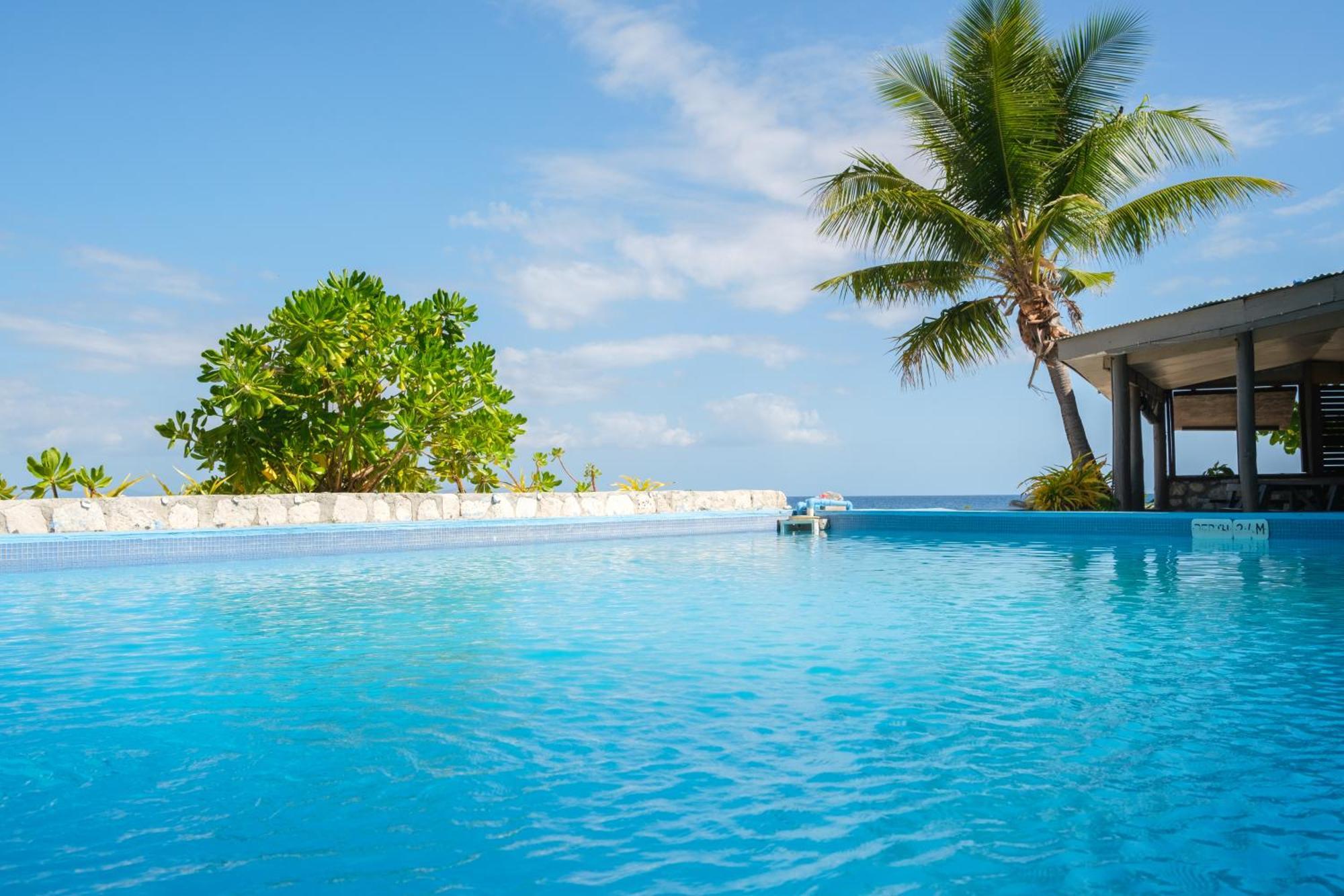 Beachcomber Island Resort Exterior photo