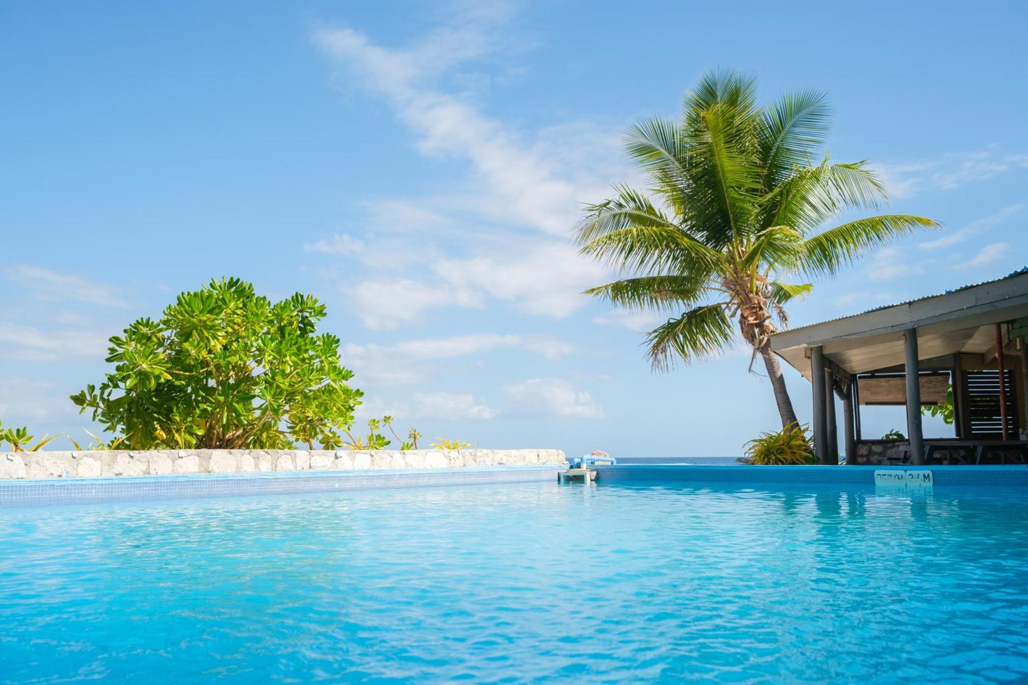 Beachcomber Island Resort Exterior photo