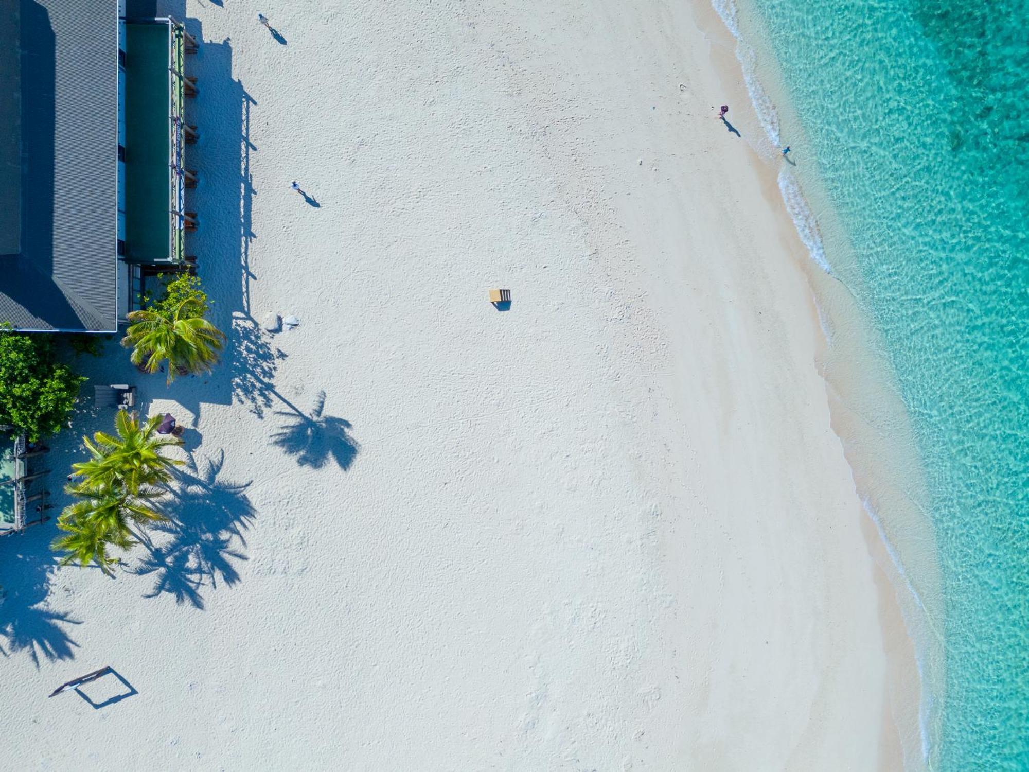 Beachcomber Island Resort Exterior photo