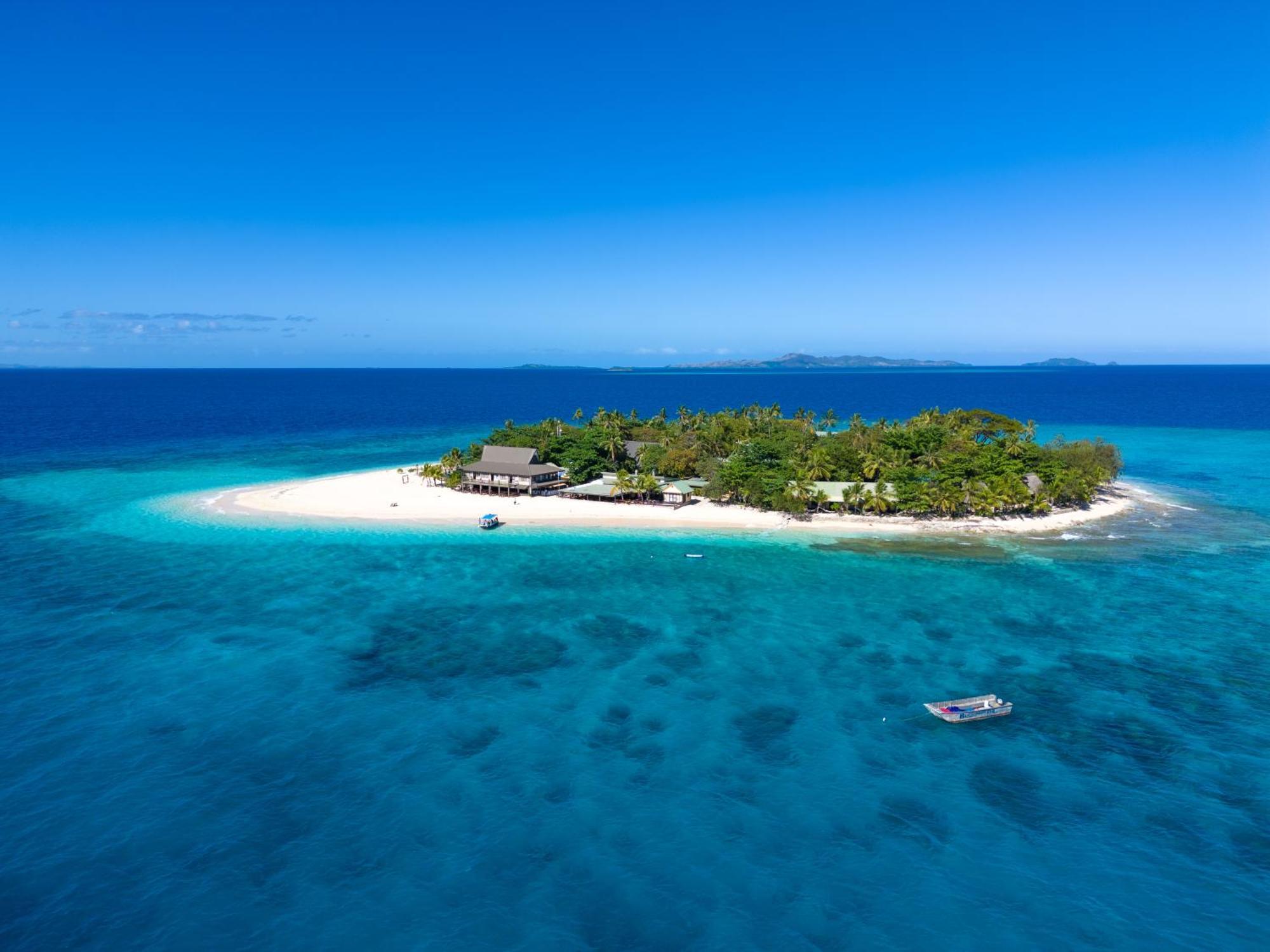 Beachcomber Island Resort Exterior photo