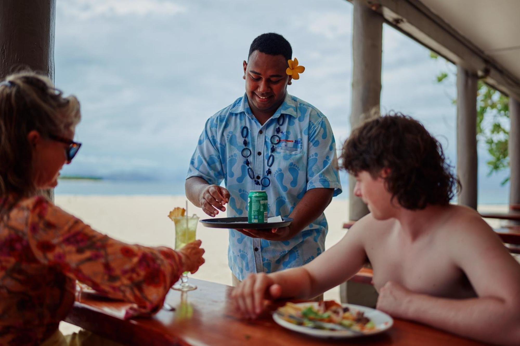Beachcomber Island Resort Exterior photo